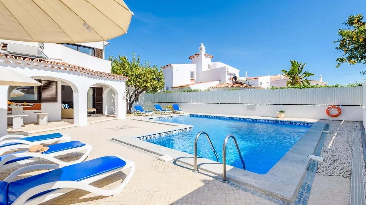 Villa Margarida - Heatable Pool & City Center Albufeira Holiday home